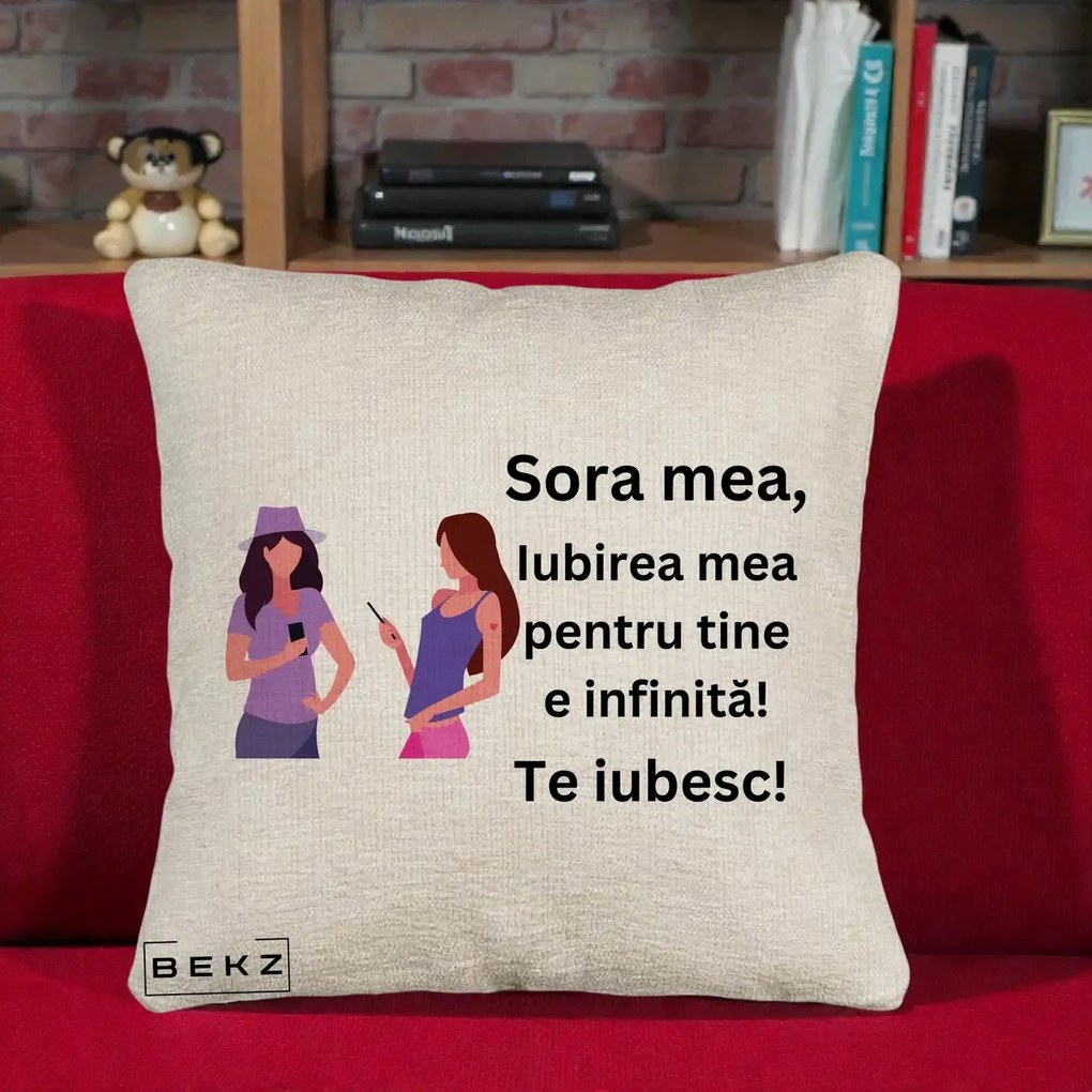 Cadou pentru Sora - Perna Personalizata Sora Mea Te Iubesc Doua Fete cu Telefoane, 40x40 cm, Bej Canapea, Husa Detasabila, Perna Inclusa, BEKZ®