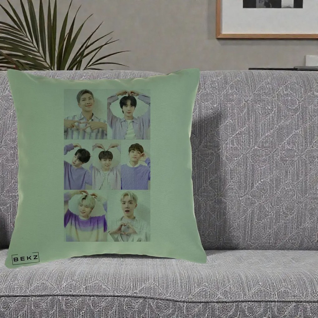 Perna Personalizata K-pop BTS Colaj 7 Portrete cu Inimi Lila, 40x40 cm, Verde, Husa Detasabila, Perna Inclusa, BEKZ®
