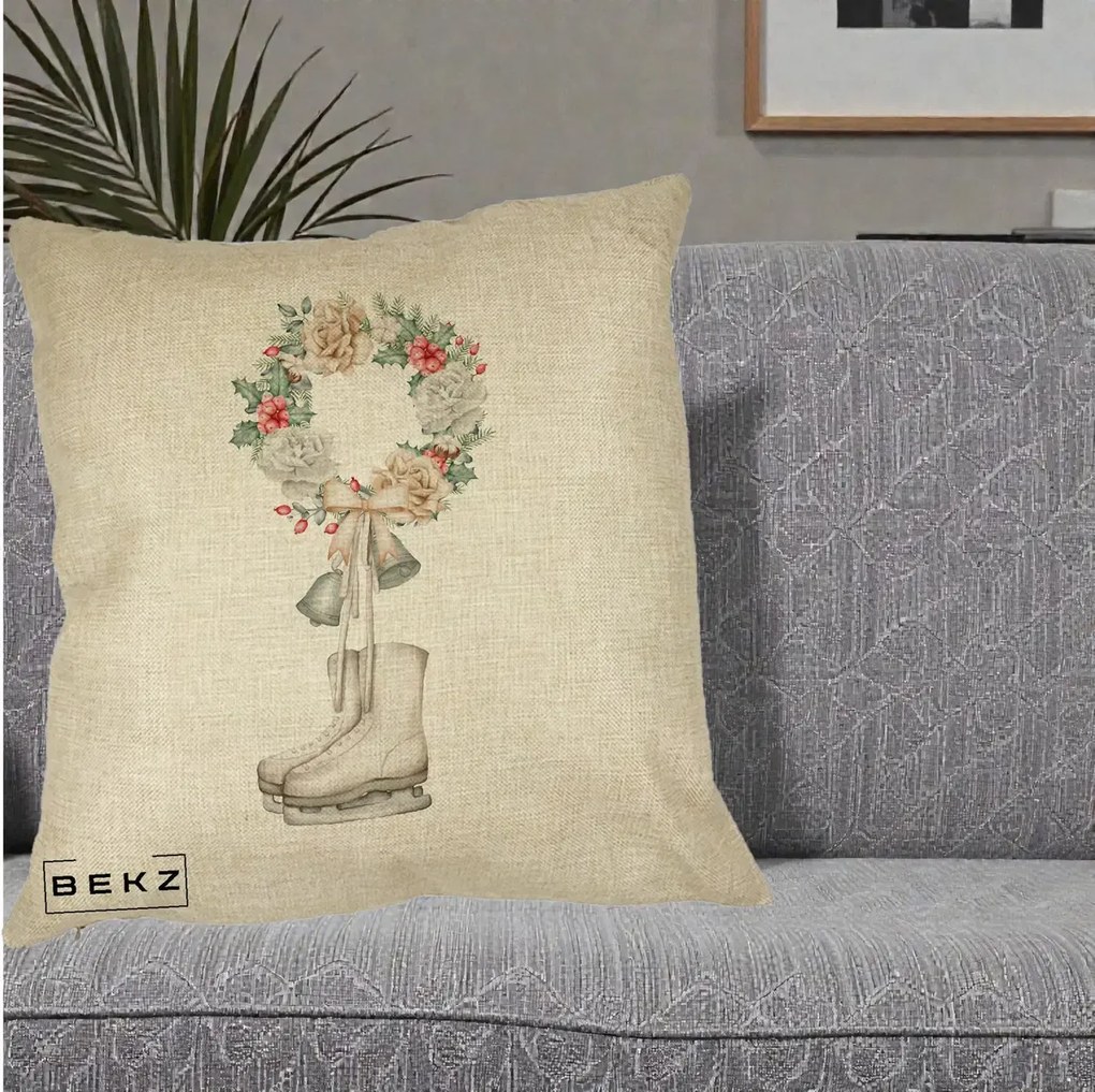 Perna Decorativa Patine cu Coroana Florala de Craciun, 40x40 cm, Crem, Husa Detasabila, Perna Inclusa, BEKZ®