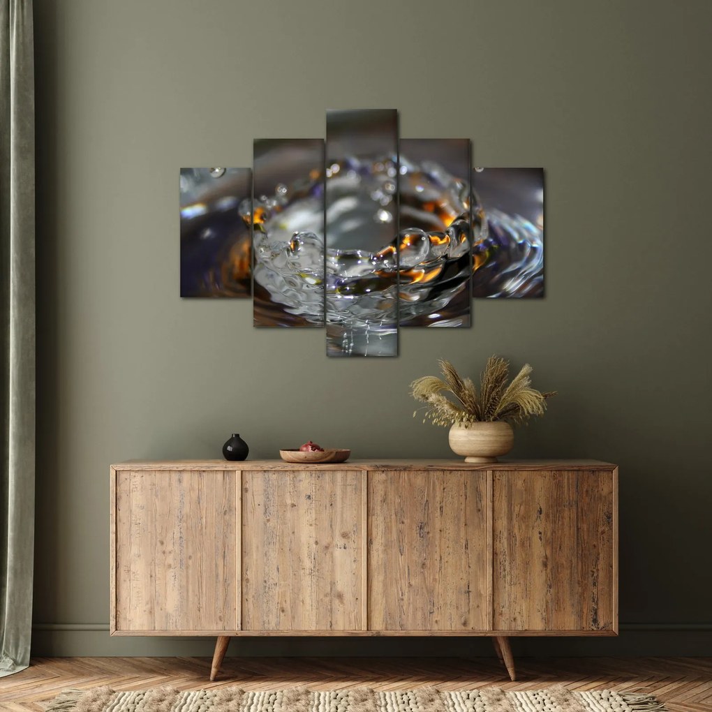 Tablou cu brățara din picături de apă (150x105 cm)