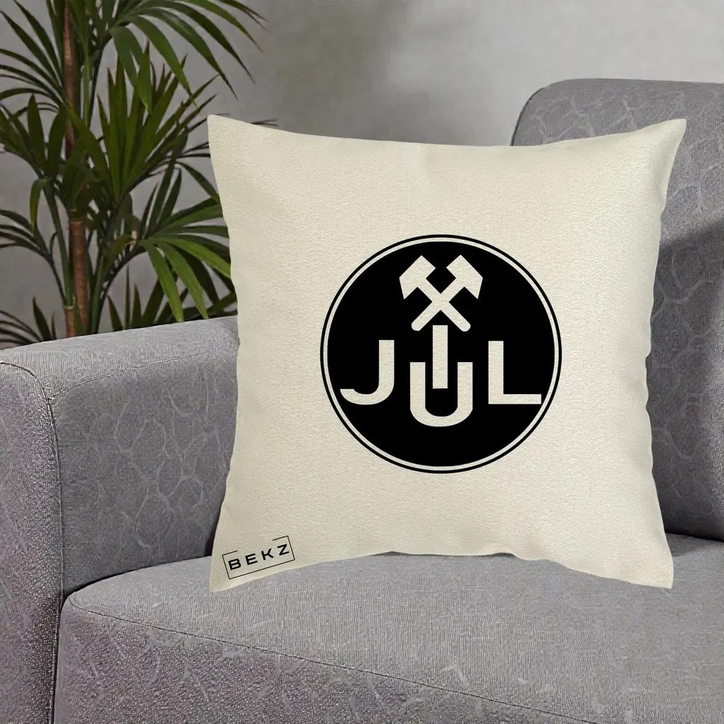 Perna Personalizata JUL Jiul Lupeni Fotbal, 40x40 cm, Ecru, Husa Detasabila, Perna Inclusa, BEKZ®