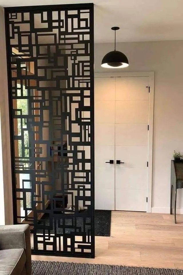 PERETE DECORATIV LABIRINT 2