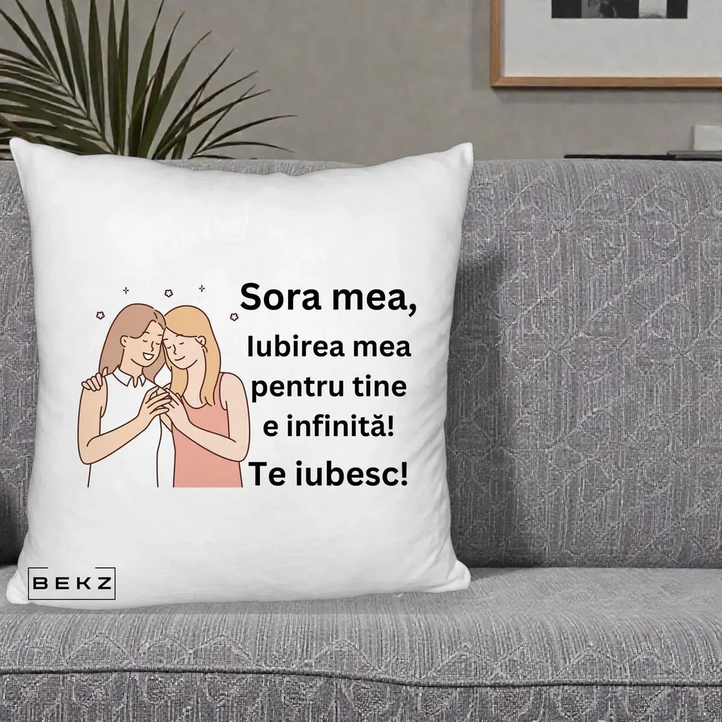 Cadou pentru Sora - Perna Personalizata Sora Mea Te Iubesc Imbratisare cu Sclipiri, 40x40 cm, Alb Pufos, Husa Detasabila, Perna Inclusa, BEKZ®