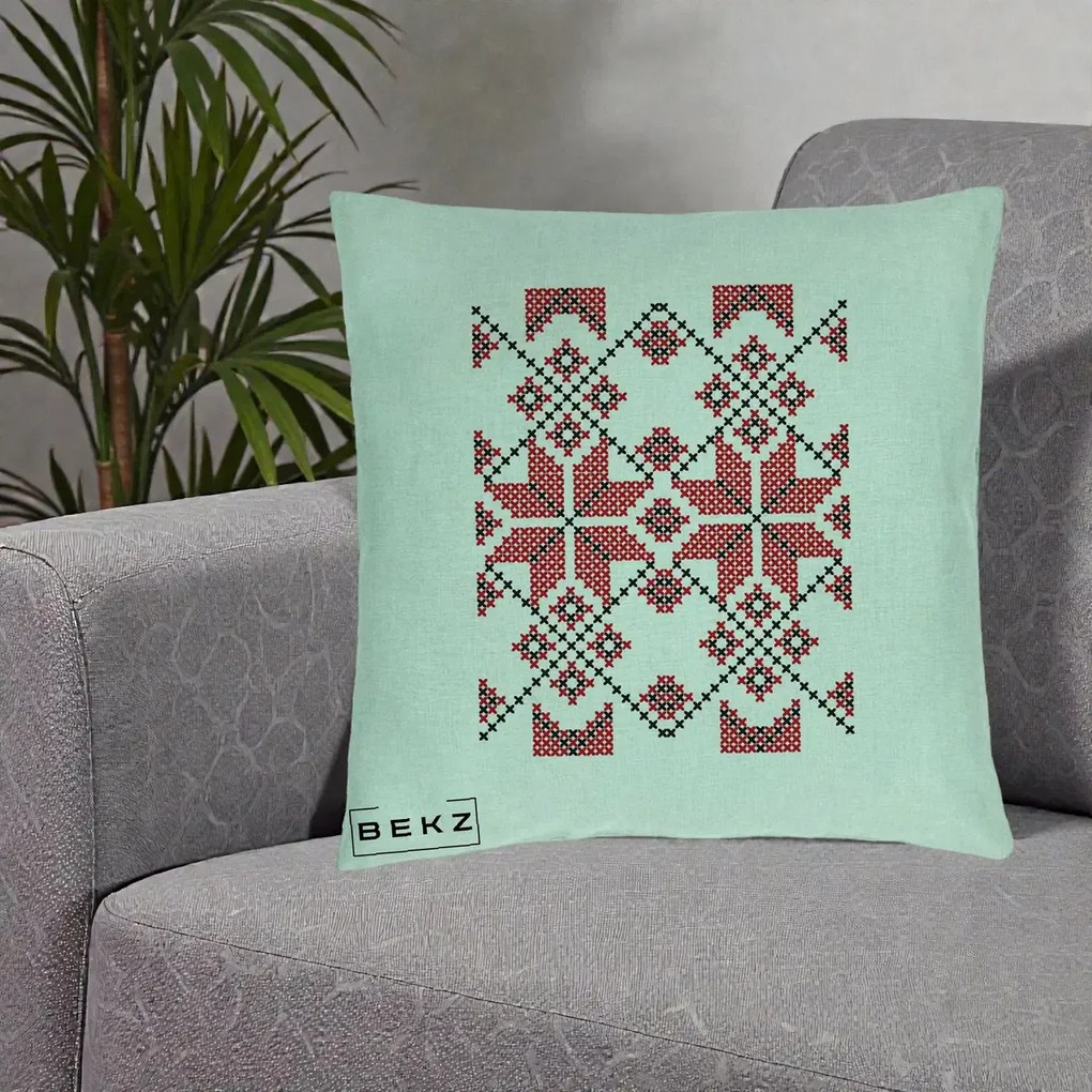 Perna Personalizata Motiv Traditional Cusatura Rosu-Negru, 40x40 cm, Verde Menta, Husa Detasabila, Perna Inclusa, BEKZ®