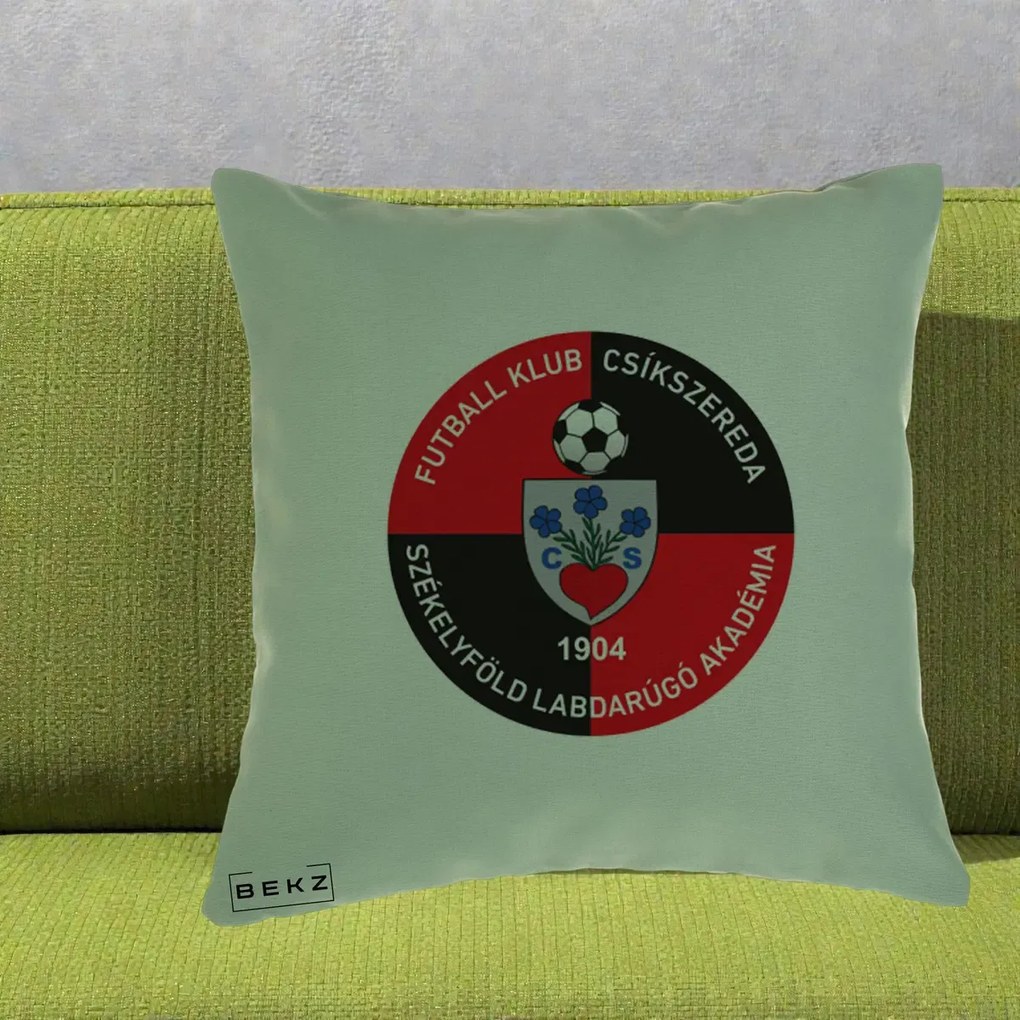 Perna Personalizata FK Csikszereda 1904 Fotbal, 40x40 cm, Verde, Husa Detasabila, Perna Inclusa, BEKZ®