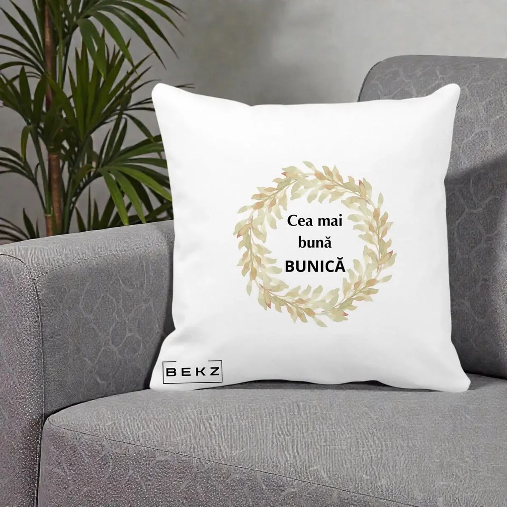 Cadou pentru Bunica - Perna Personalizata Cea Mai Buna Bunica Coronita Frunze Acuarela, 40x40 cm, Alba Mata, Husa Detasabila, Perna Inclusa, BEKZ®