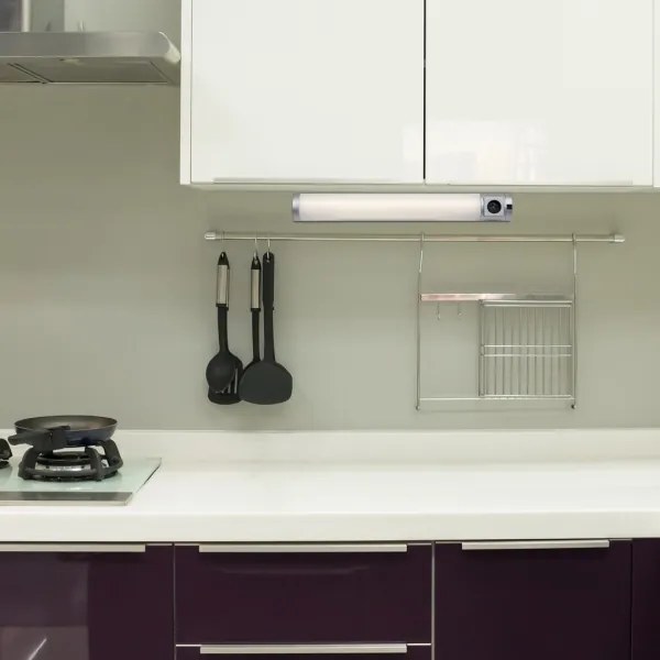 Corp de iluminat LED cu priză pentru corpuri de bucătărie Rabalux 78039 SOFT 2E LED/8W/230V 4000K 68 cm argintiu