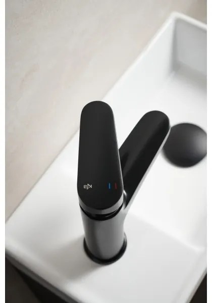 Baterie umyvadlová KFA Armatura 5552-815-81 + výpusť OTAVA 15 cm matná černá