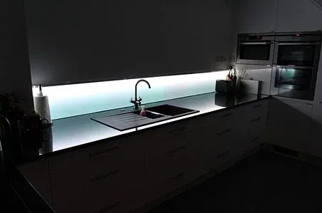 Banda LED color 3528 - 5 metri - set complet