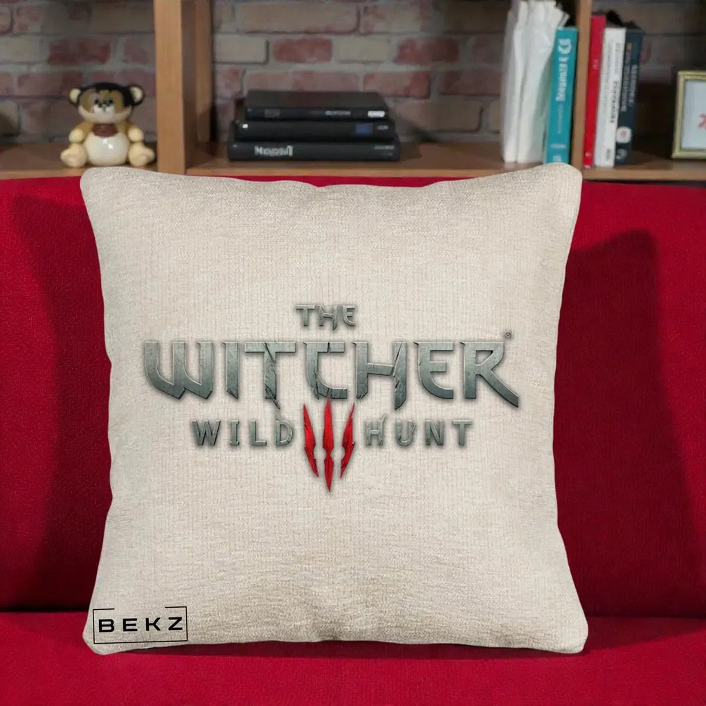 Perna Personalizata The Witcher 3 Wild Hunt, 40x40 cm, Bej Canapea, Husa Detasabila, Perna Inclusa, BEKZ®