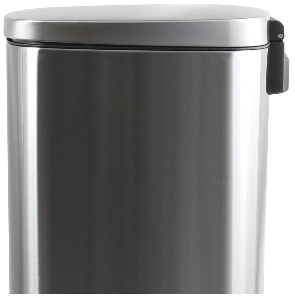 Coș de gunoi argintiu mat cu pedală din oțel 50 l Akira – Spirella