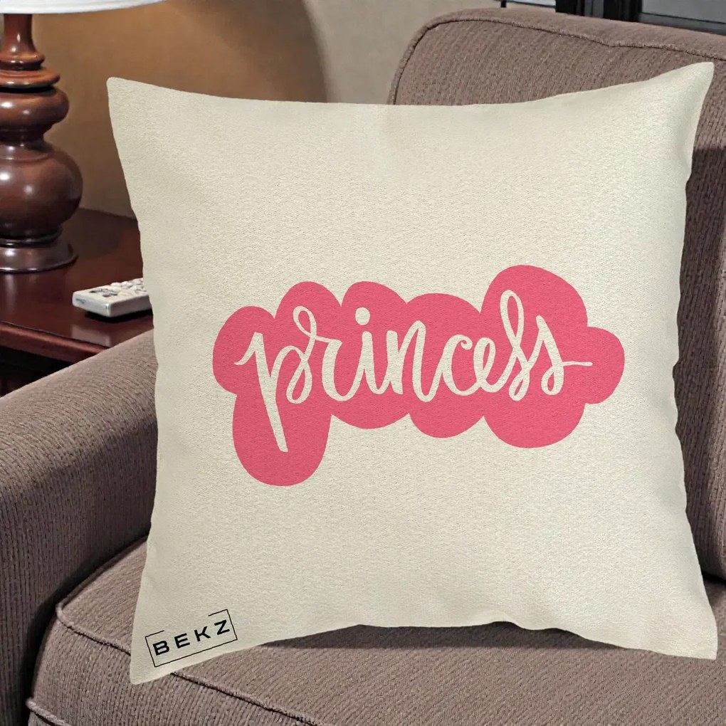 Perna Decorativa Princess Text Roz, 40x40 cm, Ecru, Husa Detasabila, Perna Inclusa, BEKZ®