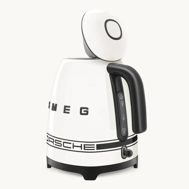 Cana electrica SMEG Porsche KLF03PCWEU, 2400 W, 1,7 l, Baza rotativa la 360°, Finisaj lucios, Alb
