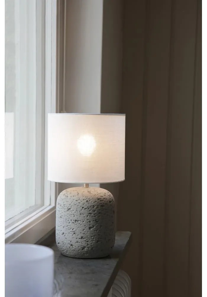 Veioză gri cu abajur textil (înălțime 33 cm) Montagna – Markslöjd