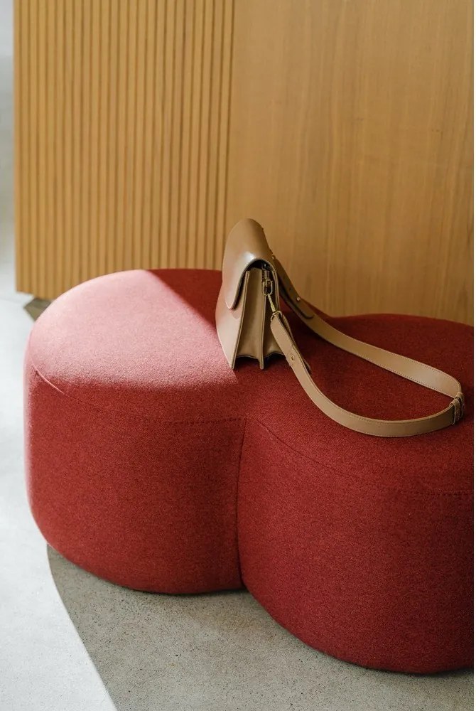 Puf roșu Umbo – noo.ma