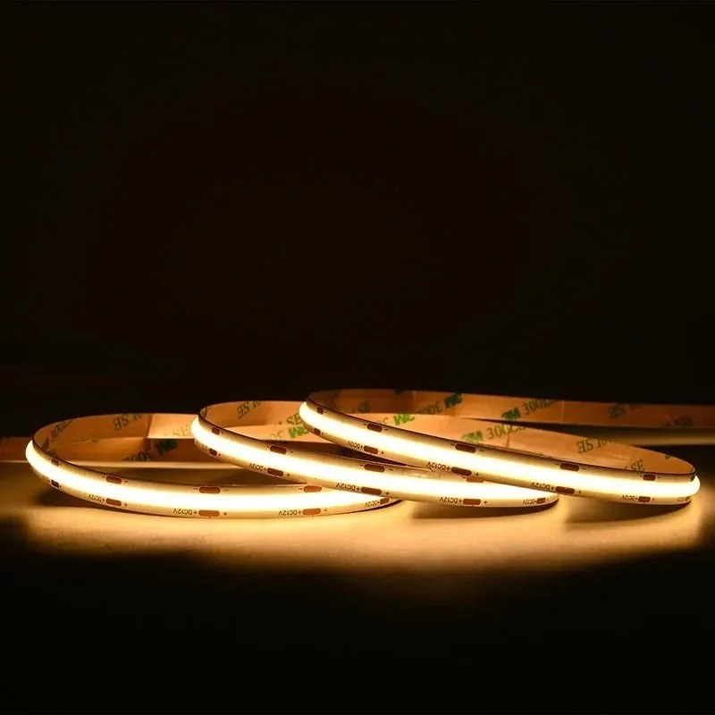 Bandă LED COB – 11 W/m, Lumină Caldă 3000 K, 10 m – 24 V