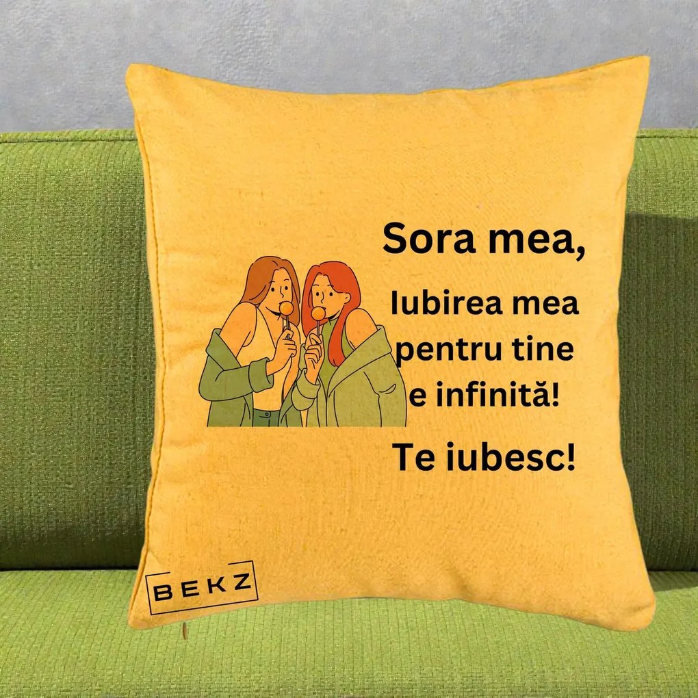 Cadou pentru Sora - Perna Personalizata Sora Mea Te Iubesc Doua Fete cu Acadele, 40x40 cm, Galben, Husa Detasabila, Perna Inclusa, BEKZ®