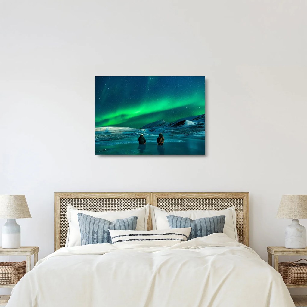 Tablou pe sticlă cu oameni la Aurora borealis (70x50 cm)