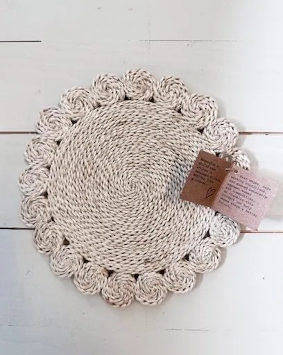 Suport pentru vase calde din iută artizanală, împletit manual, alb-natur, formă rotundă, 20 cm, „Martina"