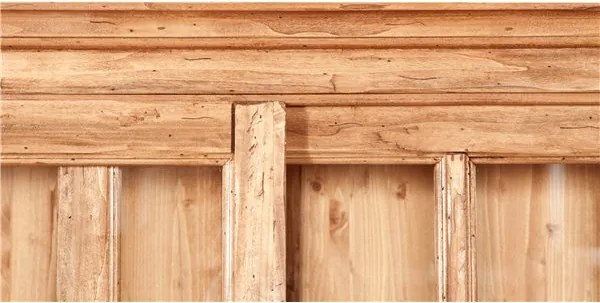 Vitrina L154 37 H212 cm, lemn masiv.