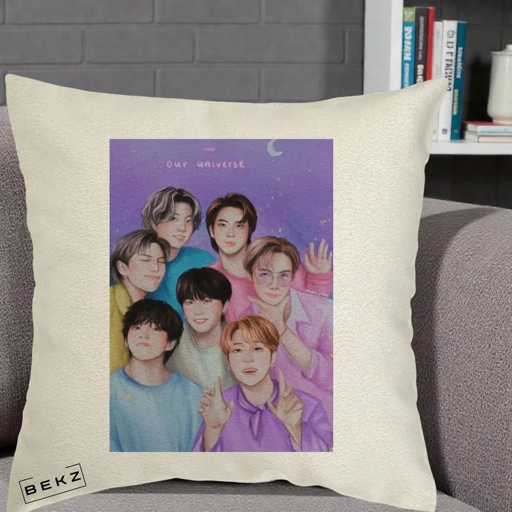 Perna Personalizata K-pop BTS Our Universe Fanart Violet Pastel, 40x40 cm, Ecru, Husa Detasabila, Perna Inclusa, BEKZ®