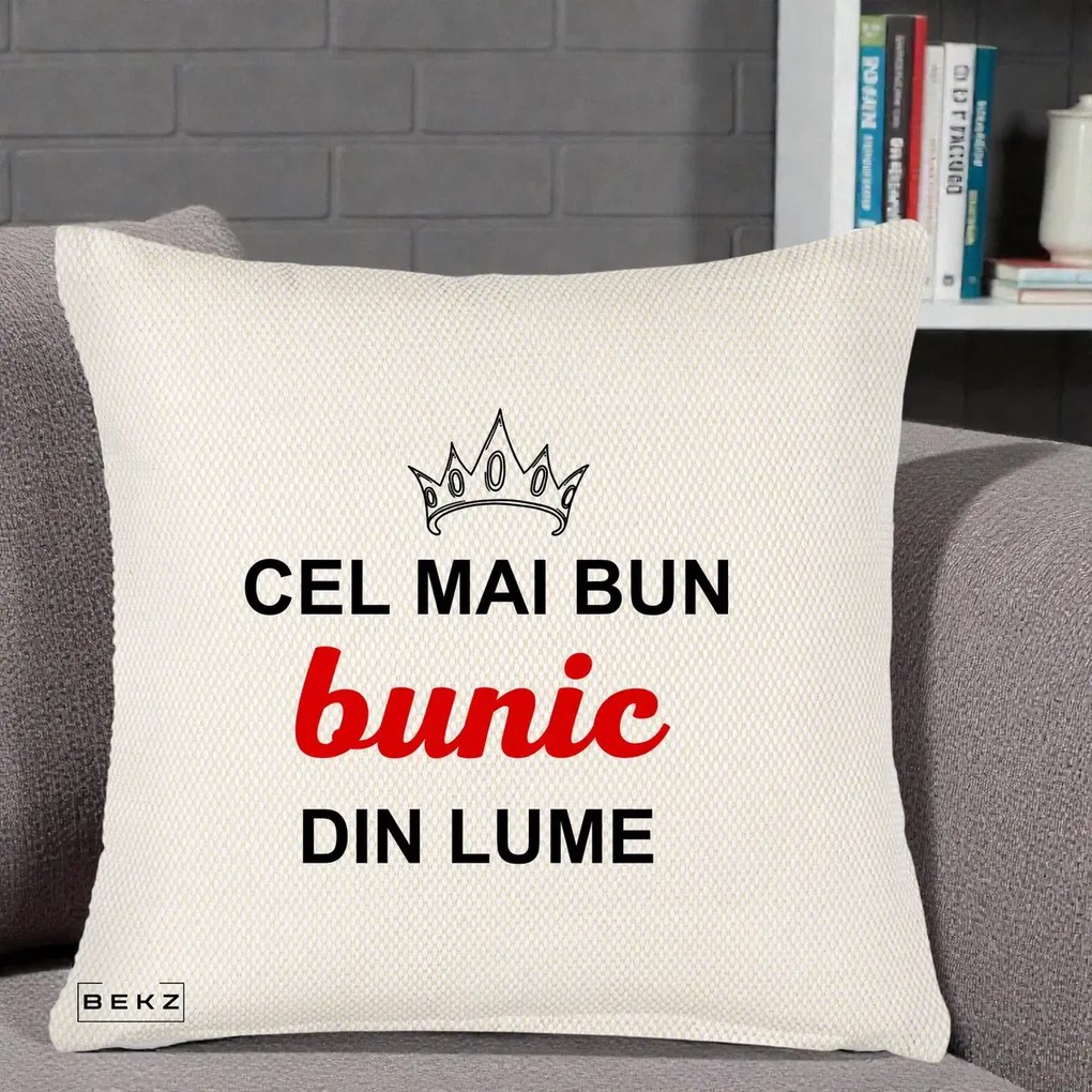 Cadou pentru Bunic - Perna Personalizata Cel Mai Bun Bunic Din Lume Coroana Rosu, 40x40 cm, Crem Reliefat, Husa Detasabila, Perna Inclusa, BEKZ®