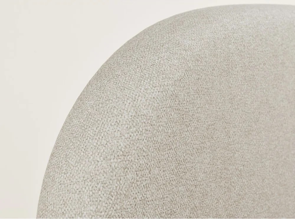 Pat matrimonial bej tapițat cu spațiu de depozitare cu somieră 180x200 cm Maumere – Maison de Rêve