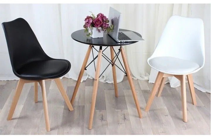 OFERTA Scaun negru BALI MARK cu picioare de fag calitatea II