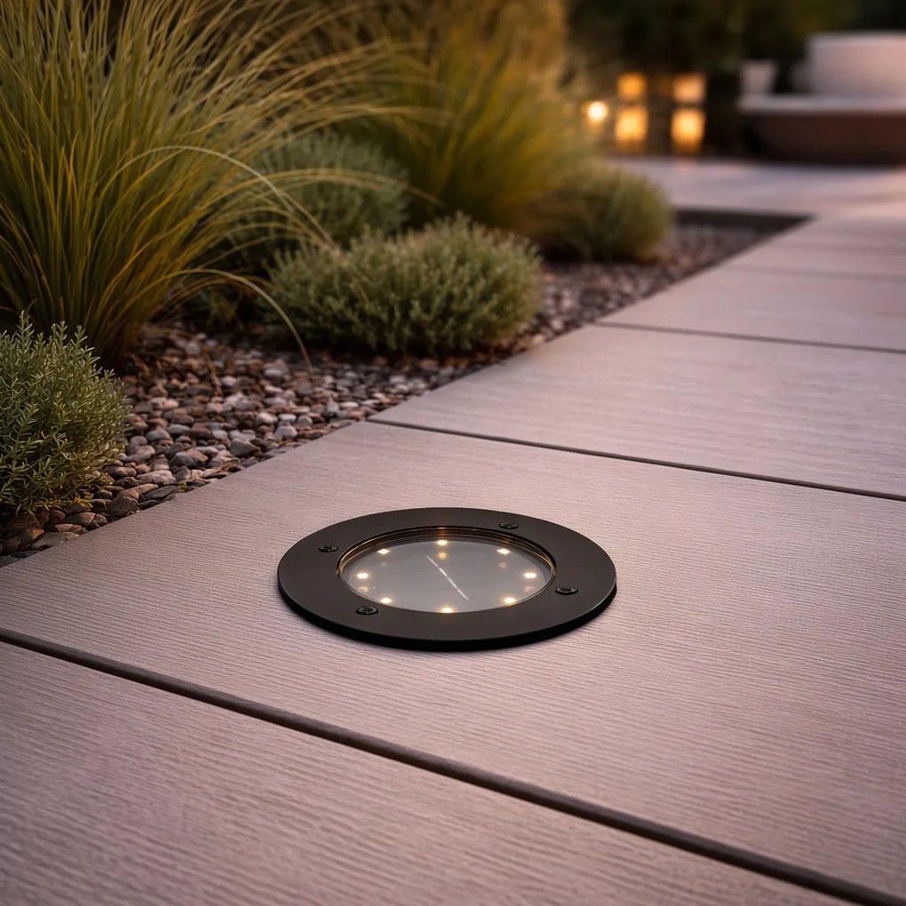 Spot modern pentru sol negru cu LED inclus IP65 solar - Terry