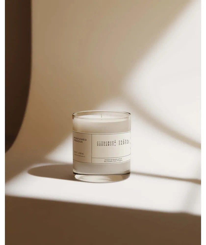 Lumânare parfumată din ceară de soia timp de ardere 40 h #69 Lemongrass, Bergamot, Sandalwood – Perfumed Prague