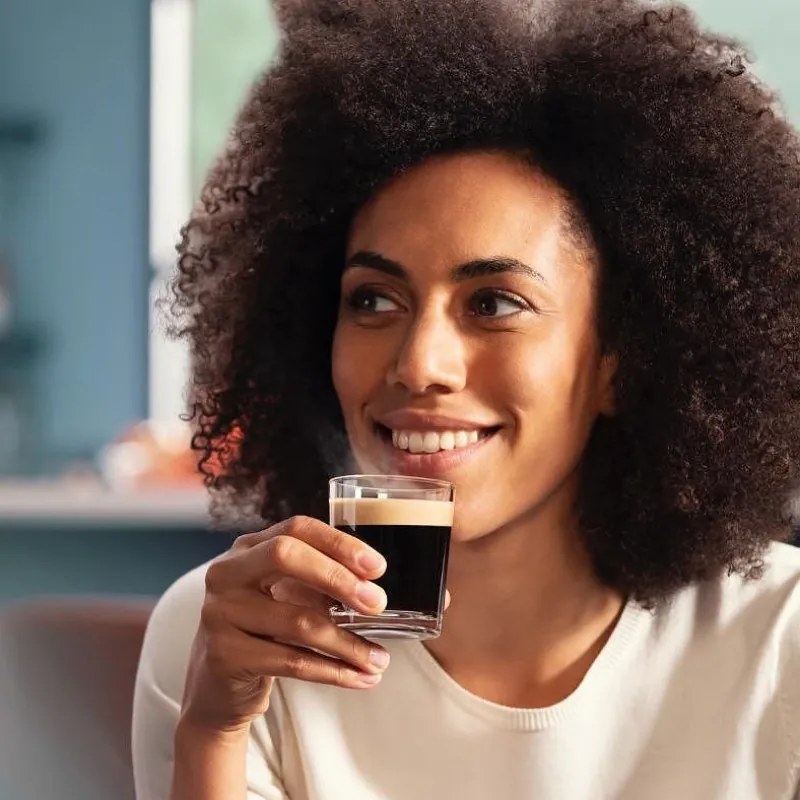 Espressor automat Philips LatteGo 5500 EP5543/90, 1500 W, 15 bar, 1,8 l, 20 bauturi, LatteGo, SilentBrew, QuickStart, Rasnita ceramica, Ecran tactil, Alb cromat