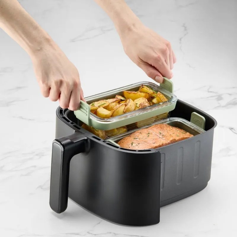 Set 2 forme de copt pentru cuptor si friteuze cu aer cald Lekue 1010158, Manere din silicon, Sticla borosilicata, Verde