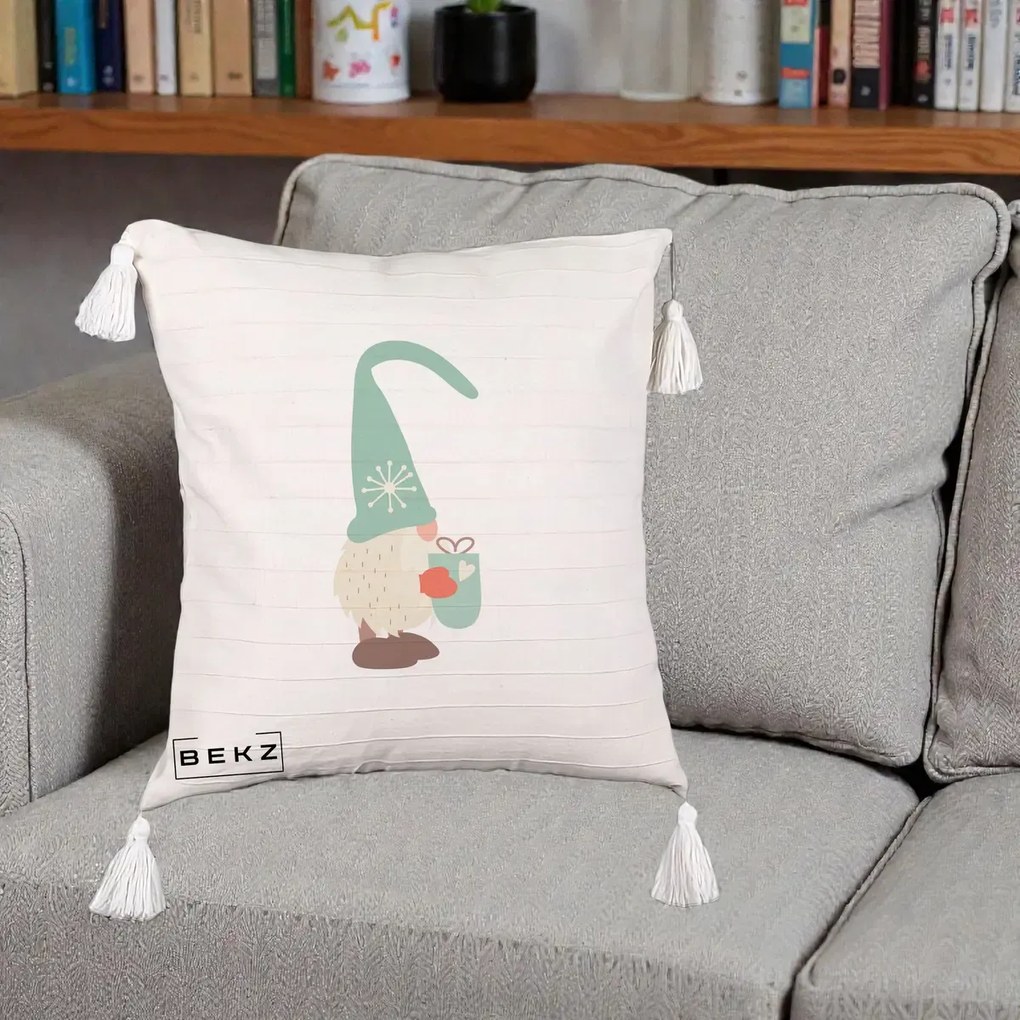 Perna Decorativa Gnom Nordic cu Cana Calda Menta, 40x40 cm, Bej cu Franjuri, Husa Detasabila, Perna Inclusa, BEKZ®