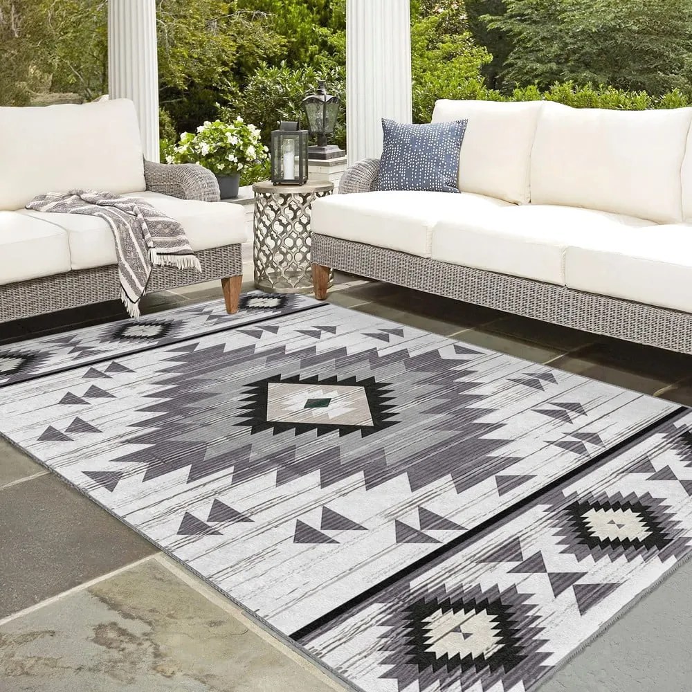 Covor tip traversă gri deschis lavabil 80x200 cm Ethnic Geo – Mila Home