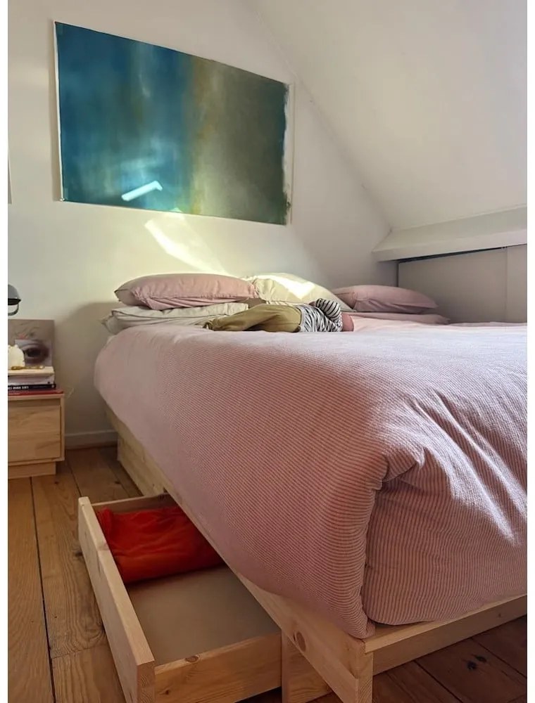 Pat matrimonial în culoare naturală din lemn masiv de pin cu spațiu de depozitare și somieră 140x200 cm Kanso – Karup Design