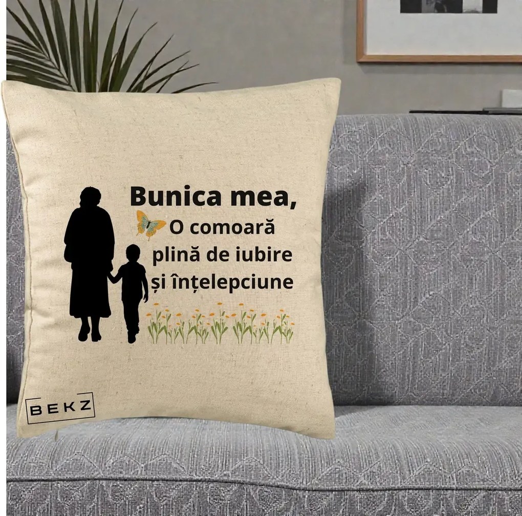 Cadou pentru Bunica - Perna Personalizata Bunica Mea Comoara cu Fluture si Baietel, 40x40 cm, Bej, Husa Detasabila, Perna Inclusa, BEKZ®