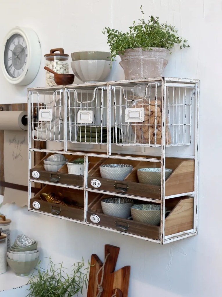 Etajera de perete din metal, cu spatii de depozitare, cu aspect vintage, Antique Cream