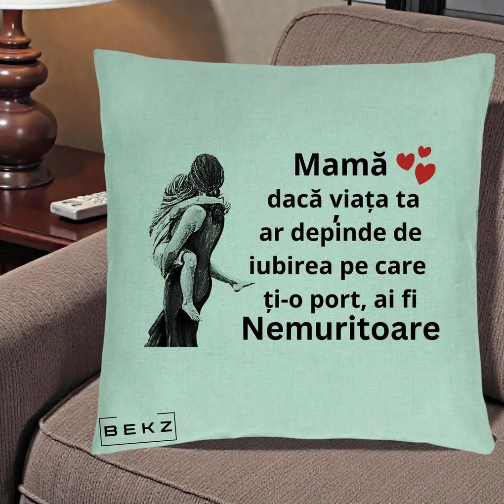 Perna personalizata mama: Mama Nemuritoare Gravura Vintage, 40x40 cm cu Umplutura, Verde Menta, BEKZ