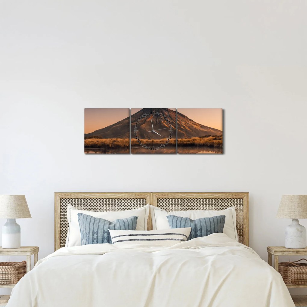 Tablou oglindirea muntelui Taranaki, Noua Zeelanda (cu ceas) (90x30 cm)