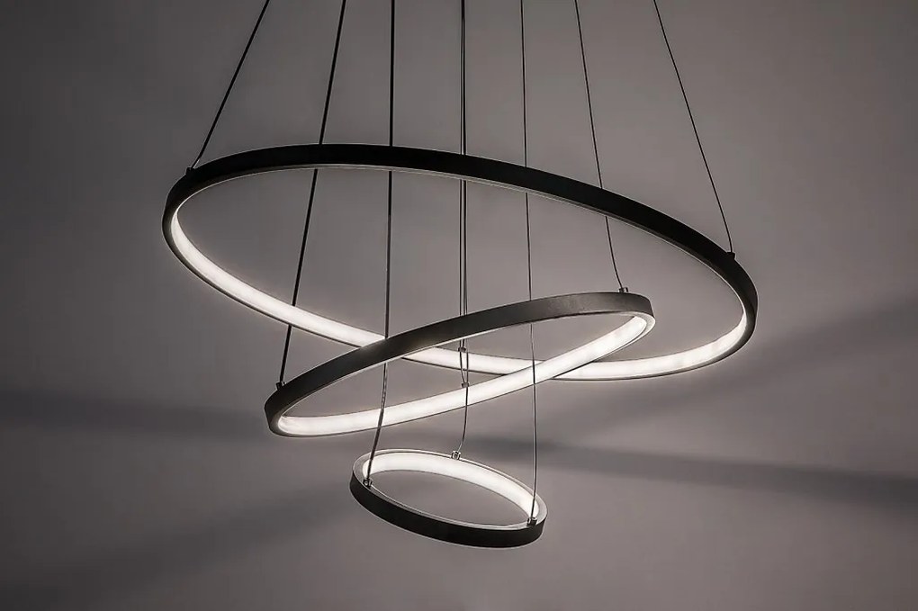 Lustra LED cu telecomanda cu 3 inele metal negru Beliza