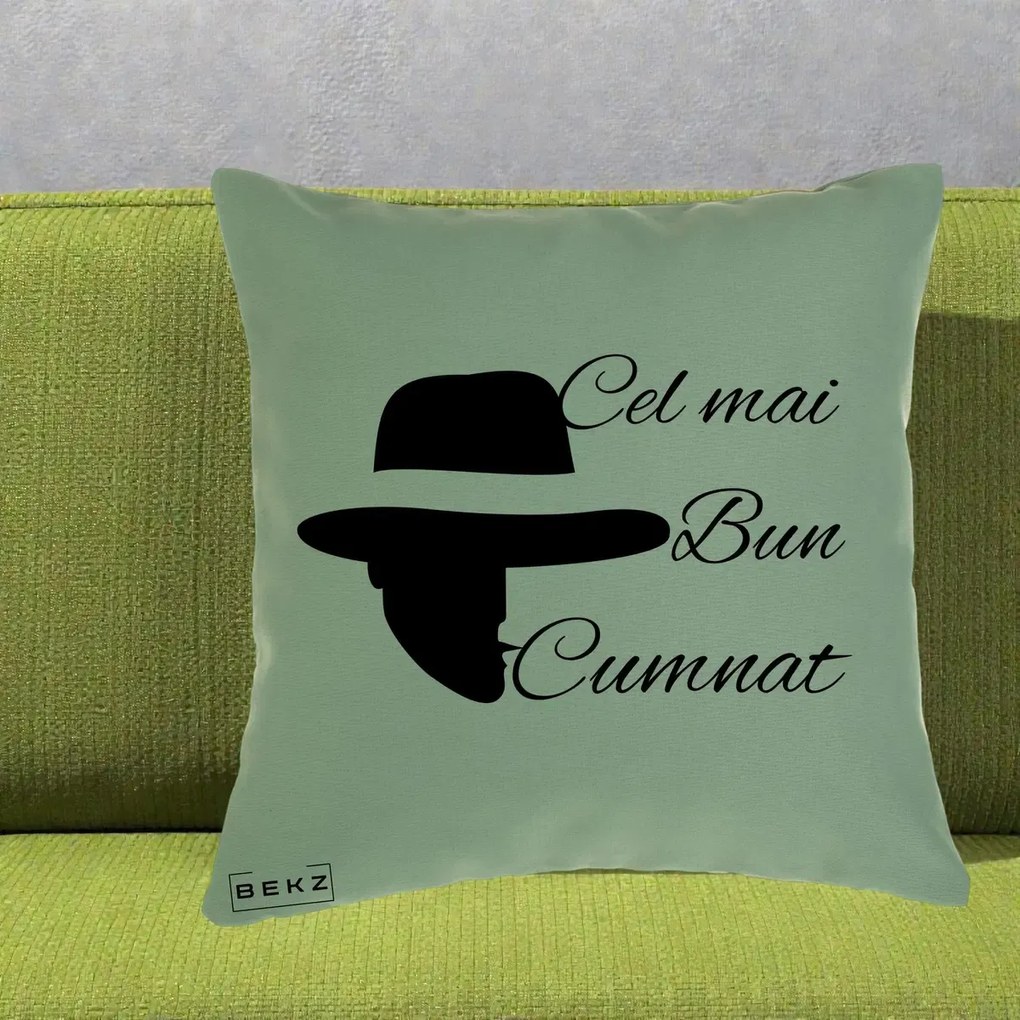 Cadou pentru Cumnat - Perna Personalizata Cel mai Bun Cumnat cu Silueta Palarie, 40x40 cm, Verde, Husa Detasabila, Perna Inclusa, BEKZ®