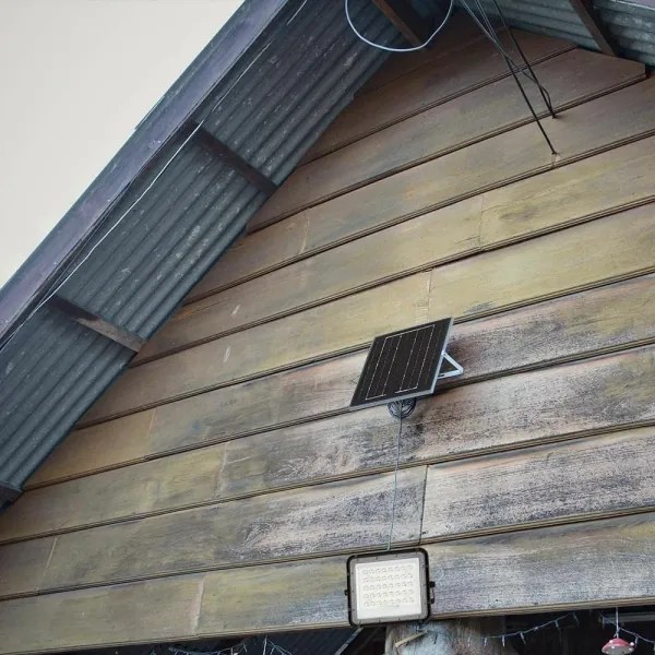 Proiector LED solar dimabil de exterior LED/6W/3,2V IP65 4000K negru + telecomandă