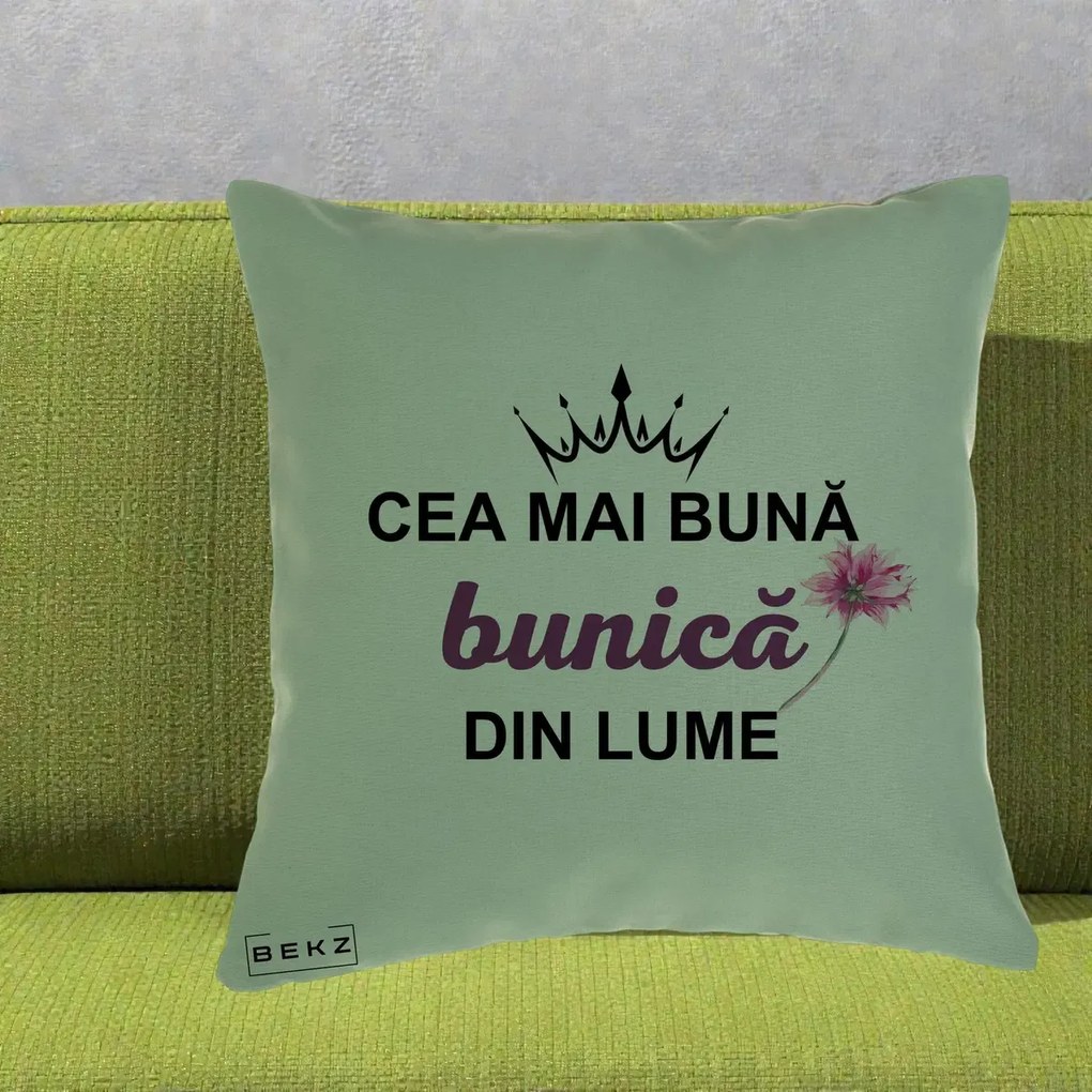 Cadou pentru Bunica - Perna Personalizata Cea Mai Buna Bunica Din Lume Coroana Mov Floare Roz, 40x40 cm, Verde, Husa Detasabila, Perna Inclusa, BEKZ®