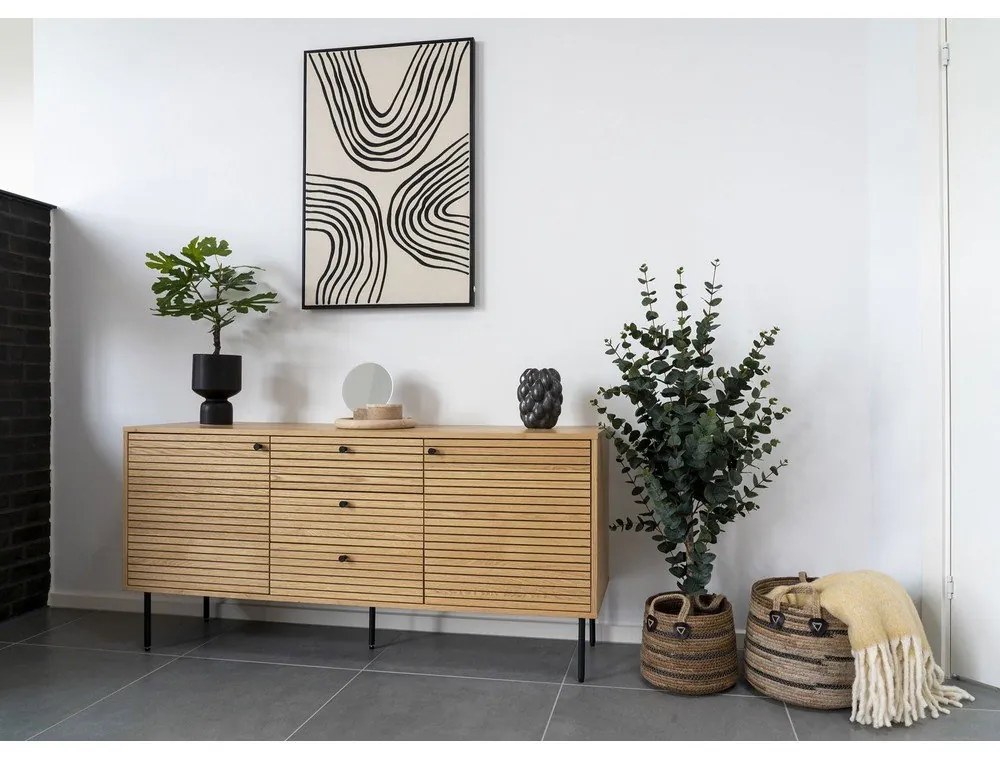 Comodă în culoare naturală joasă cu aspect de lemn de stejar 150x74 cm Kyoto – House Nordic