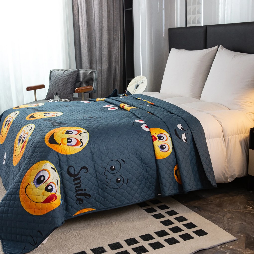 Cuvertura pentru pat cu model FUNNY EMOJI gri Dimensiune: 170 x 210 cm
