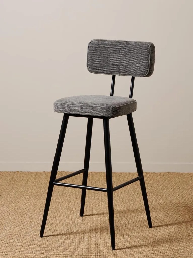 Scaun de bar tapițat din bumbac gri și fier negru, cu spătar dreptunghiular și suport pentru picioare, aspect stonewashed, 105 x 48 x 48 cm, „Fairfax”