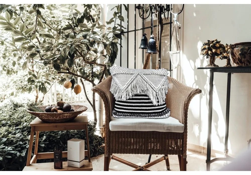 Pernă pentru exterior din plastic reciclat Green Decore Hobart, 45 x 45 cm