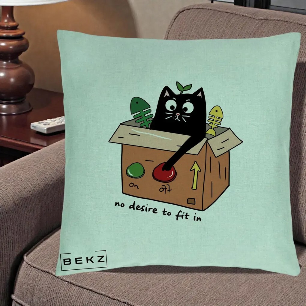 Perna Decorativa Pisica in Cutie No Desire to Fit In, 40x40 cm, Verde Menta, Husa Detasabila, Perna Inclusa, BEKZ®