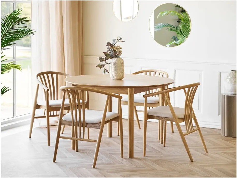 Scaun de dining în culoare naturală cu cotiere din lemn de stejar Agustin – House Nordic