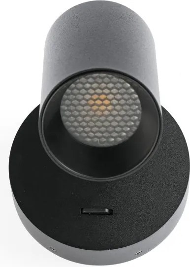 Aplica de perete cu spot directonabil STAN negru